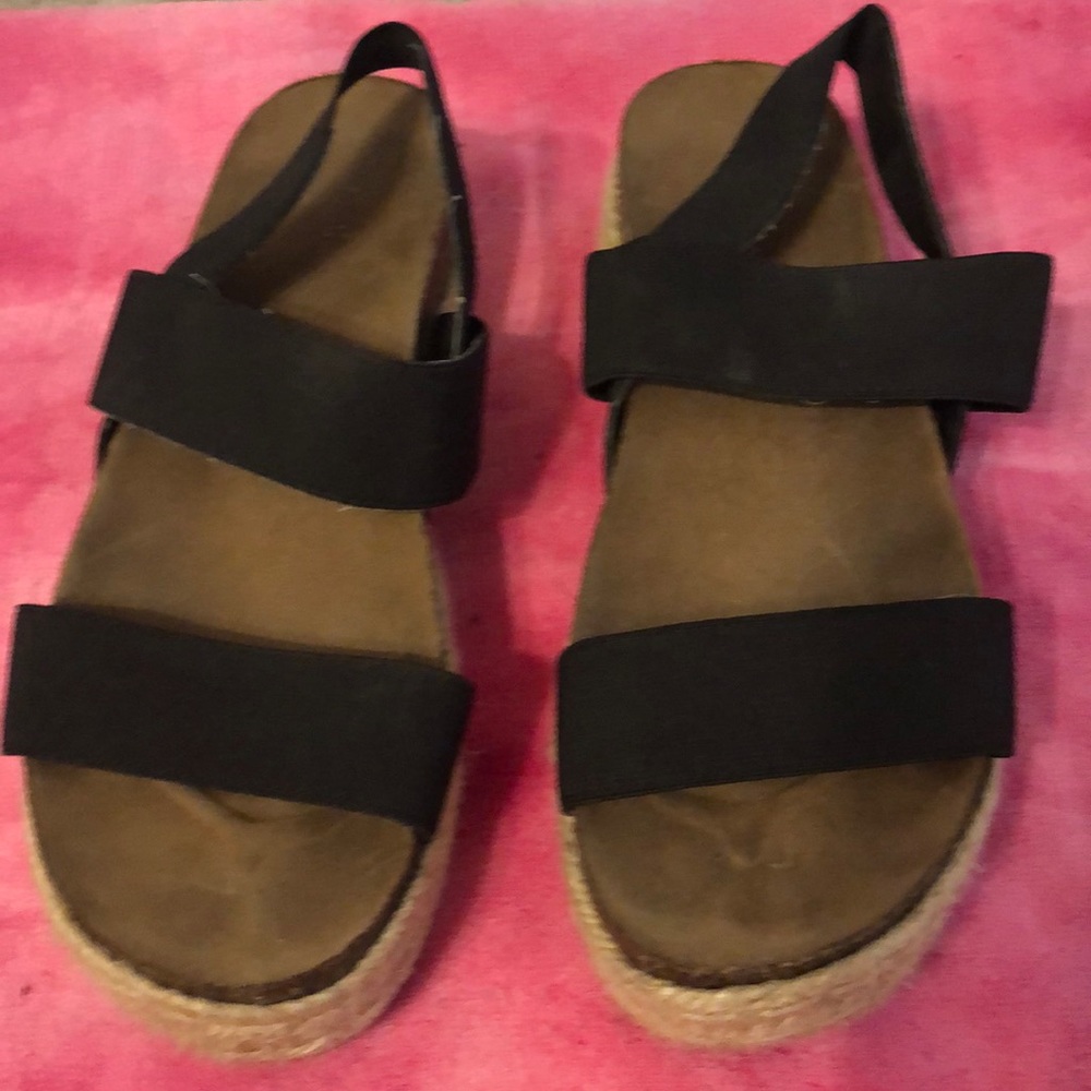 Madden Girl Cybell Women's Platform Sandals